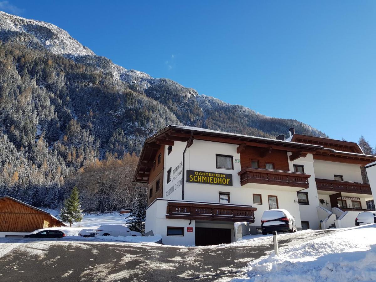 Gaesteheim Schmiedhof Hotel Solden Exterior photo